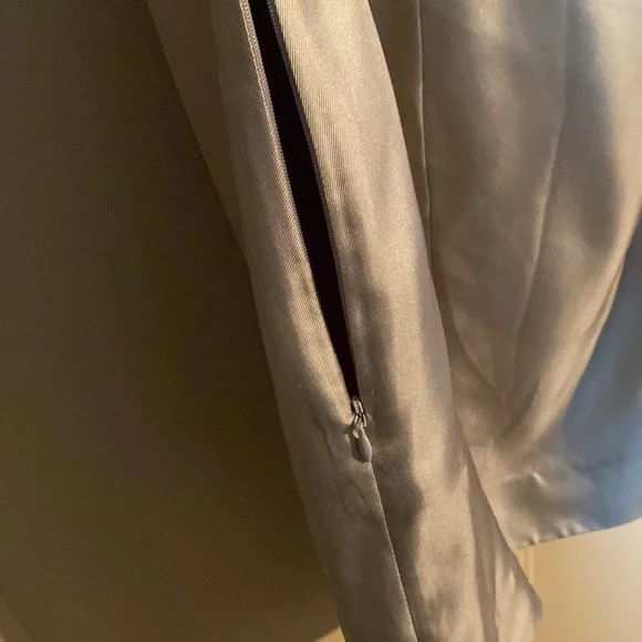 Banana Republic silk dress - Picture 8 of 8